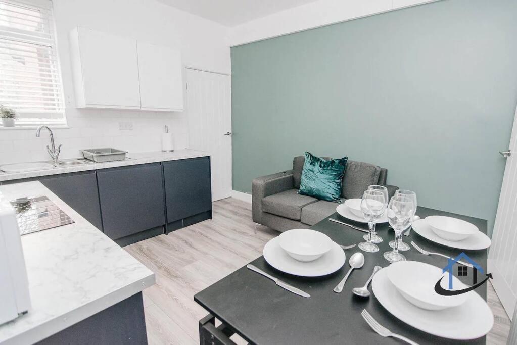 Balby Casa Nr Doncaster Racecourse King Beds Street Parking Villa Екстериор снимка